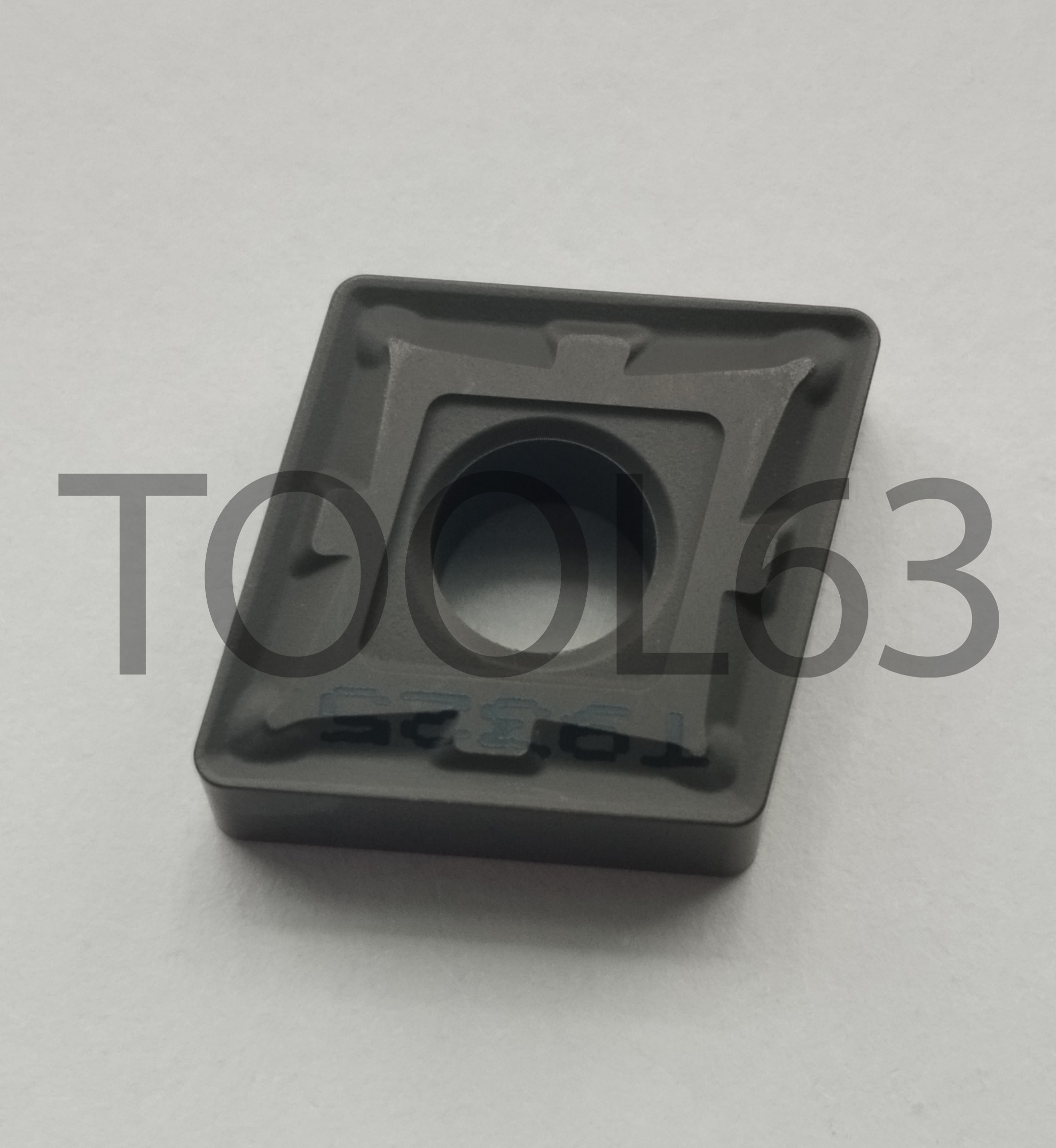 Пластина  CNMG120408E-M T9325