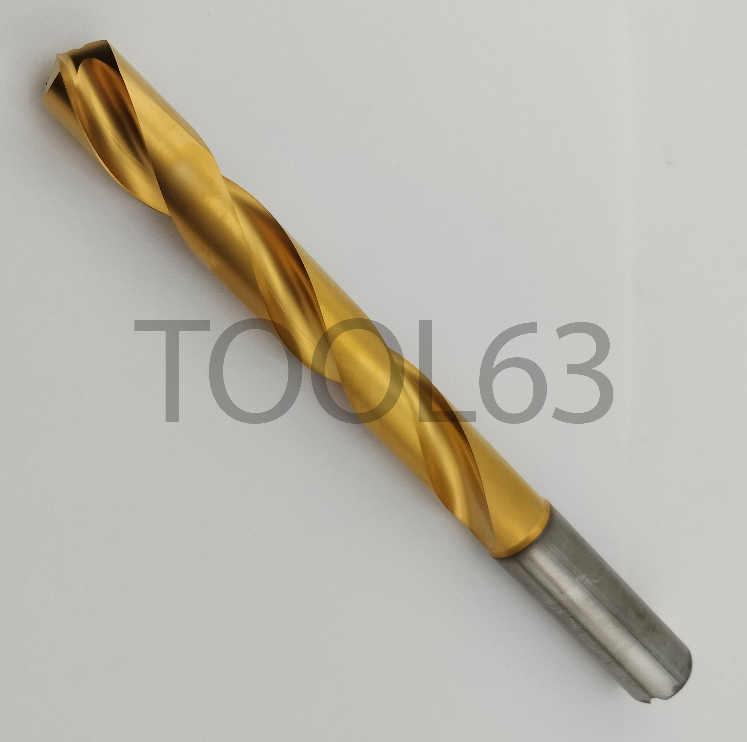 Сверло твердосплавное B053A16000CPG KC7325 удл 8D *