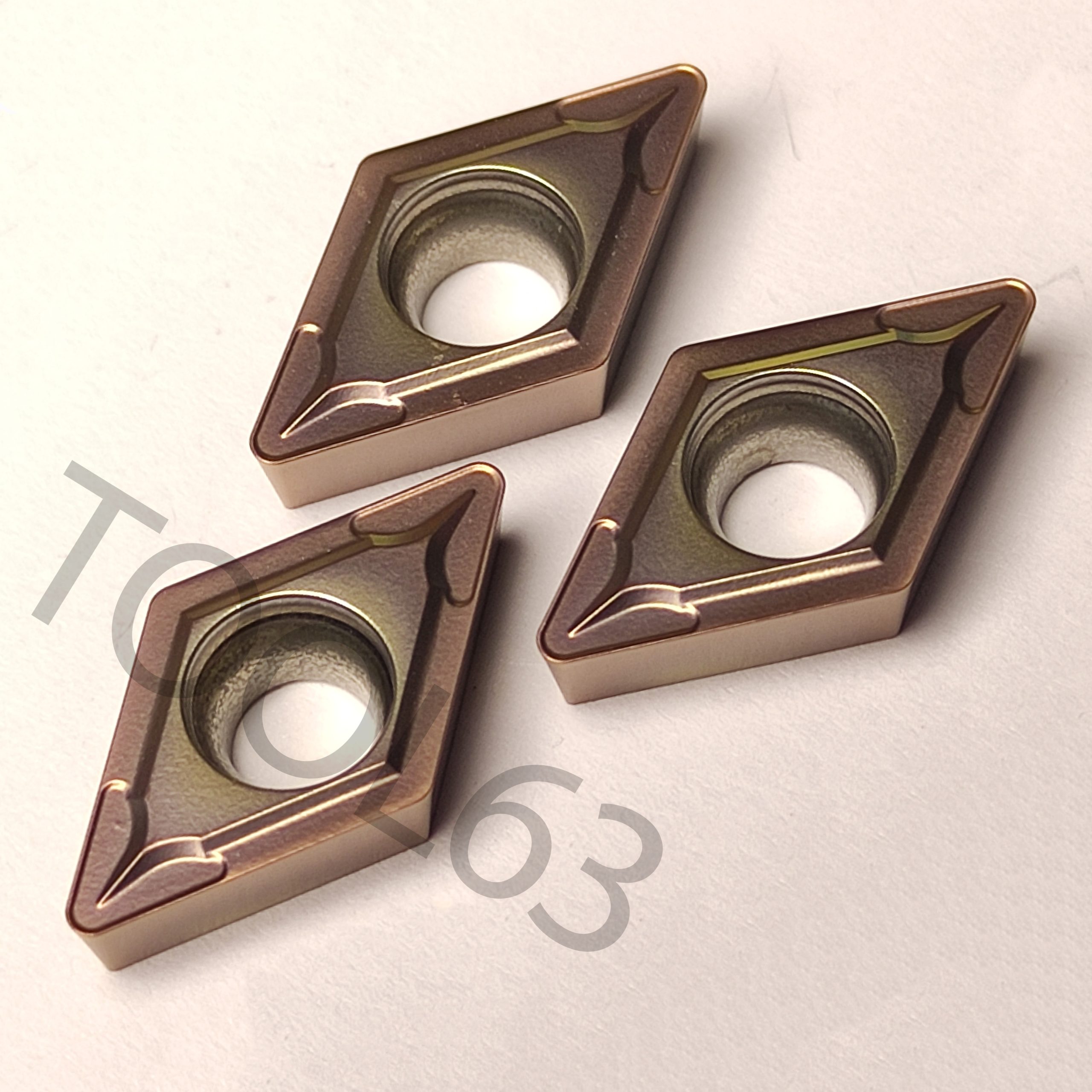 Пластина DCMT11T308 LF6118
