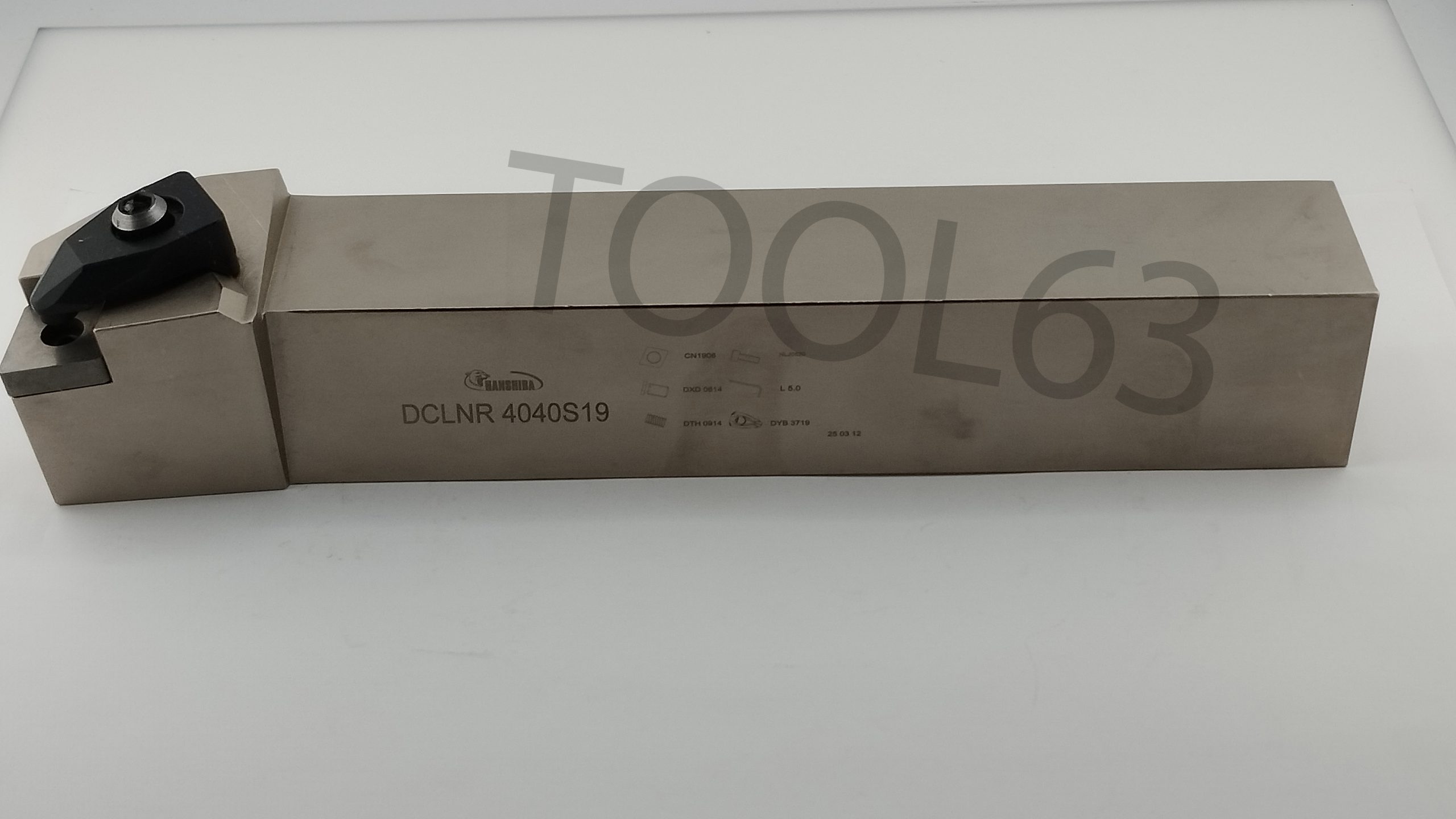 Державка Hanshiba DCLNL4040S19