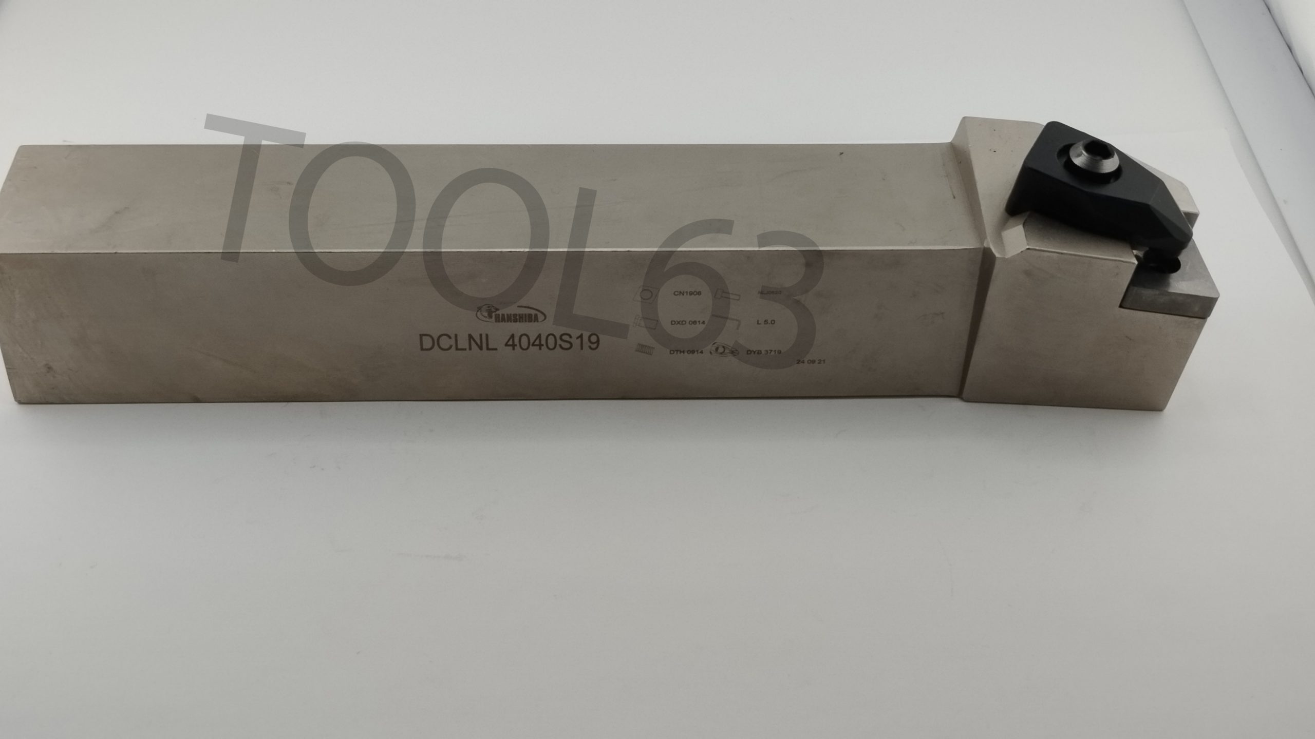 Державка Hanshiba DCLNL4040S19