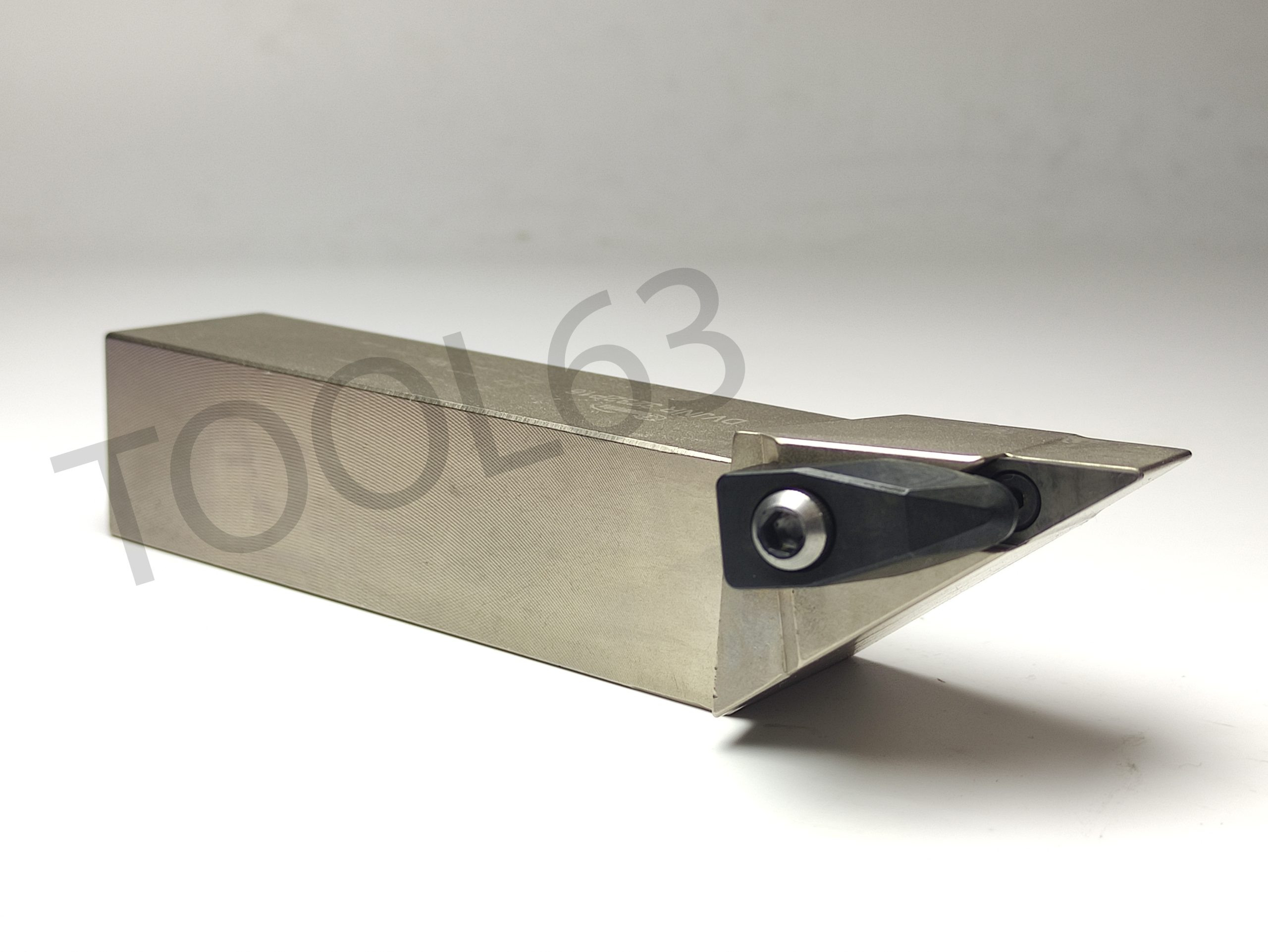 Державка Hanshiba DVJNR3232P16